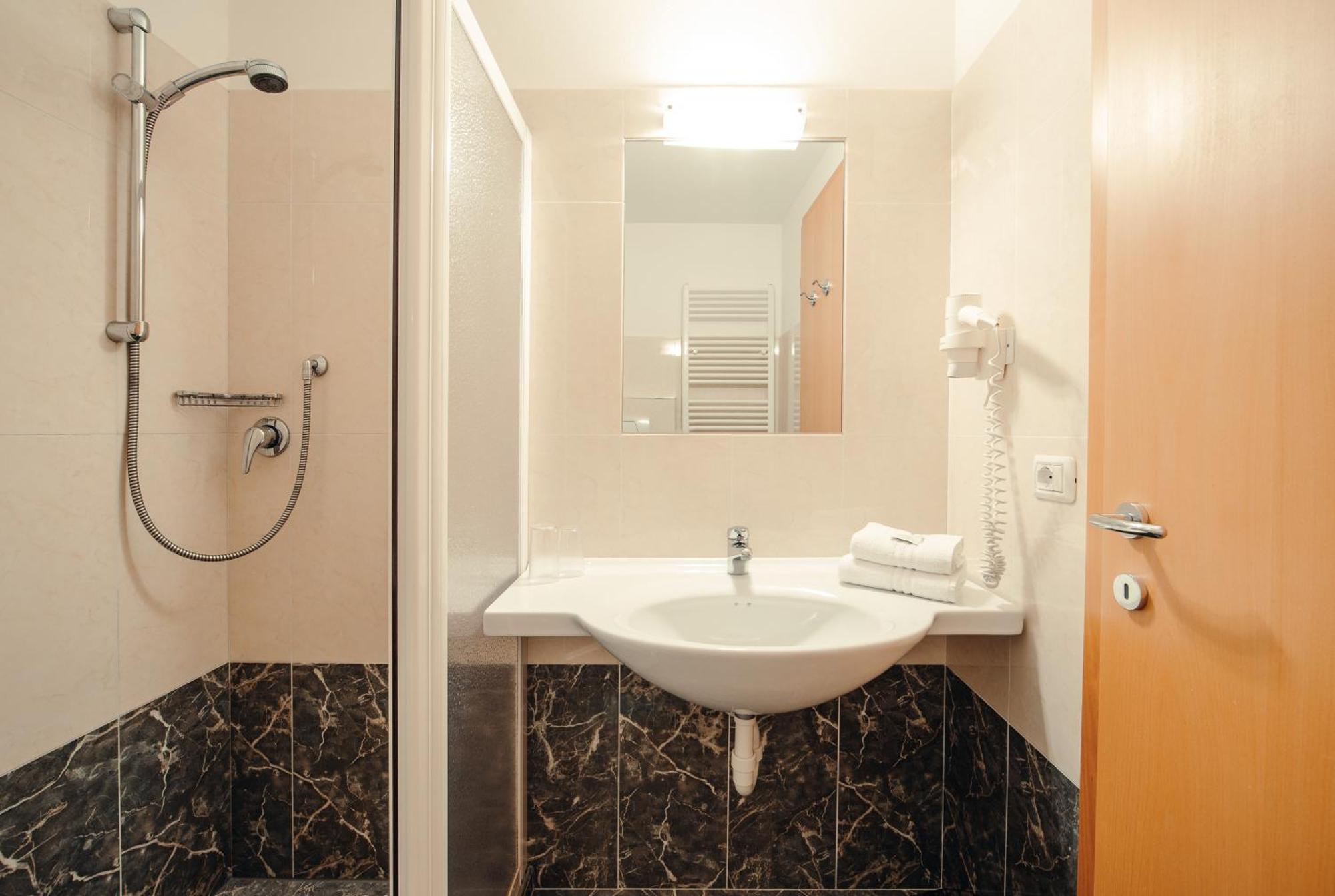 Hotel Ludwigshof & Luvina Trodena Pokój zdjęcie